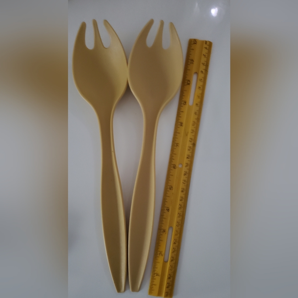 Vintage Tupperware Salad Prongs - Picture 2 of 6